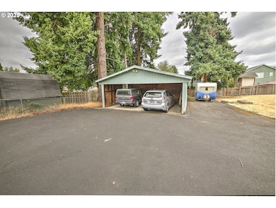 9017 NW 21st Ave, Vancouver, WA 98665 - photo 4