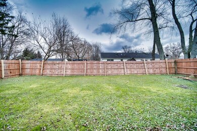 853 Marion St, Sheffield Lake, OH 44054 - photo 6