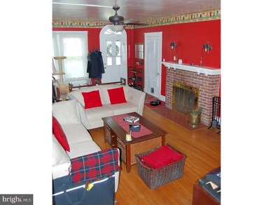 7 W 35th St, Reading, PA 19606 - photo 4