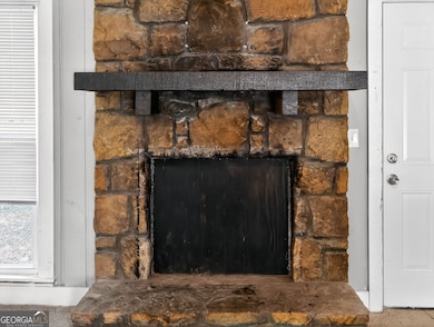 1481 Corn Crib Ct, Stone Mountain, GA 30088 - photo 7