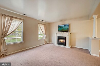 137 Sienna Ln, Glassboro, NJ 08028 - photo 4