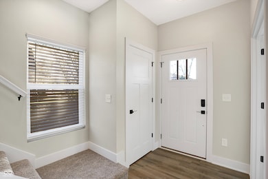 1429 Deloss St, Indianapolis, IN 46201 - photo 2