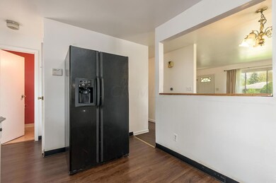ACCESS TO HALF BATH