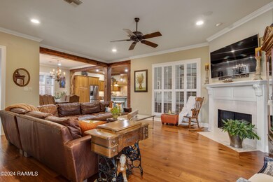 406 Roswell Crossing-7