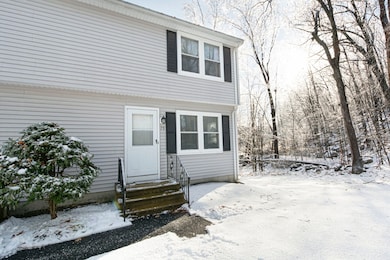 270 Sunderland Rd unit 73, Worcester, MA 01604 - photo 3