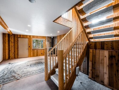 Family-Room_800x600_3391425