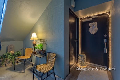 01 Entry Hall
