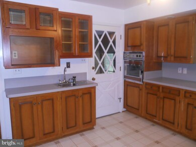 5527 Chapmans Landing Rd, Indian Head, MD 20640 - photo 6