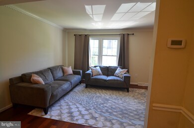 2039 Gallows Tree Ct, Vienna, VA 22182 - photo 5