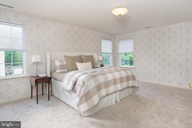 118 Queensberry Rd, Rosedale, MD 21237 - photo 5