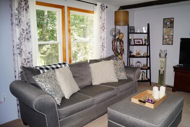 7 Neptune Ln, Nashua, NH 03062 - photo 2