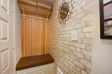 100 Daly Blvd unit 1402, Oceanside, NY 11572 - photo 6