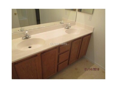 Master Bath/Spa.