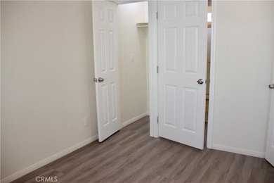372 E 55th St unit 1/4, Los Angeles, CA 90011 - photo 2