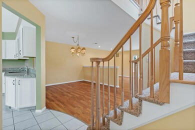 32 Oliver Ct 10 Freehold NJ-print-010-03