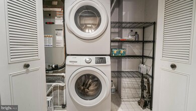 7515 Weather Worn Way unit B, Columbia, MD 21046 - photo 4