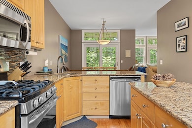 9-web-or-mls-EK2A6529