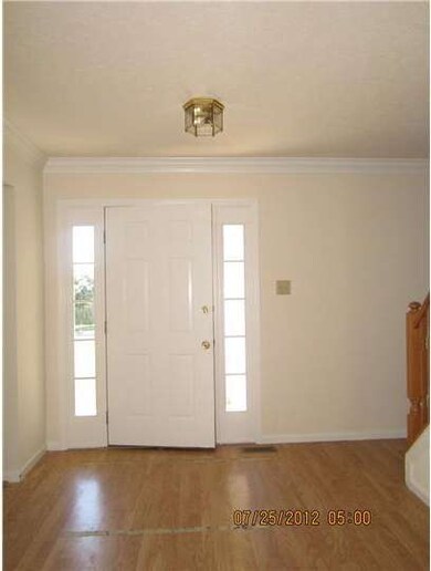 38 Jennifer Ln, Morrisville, PA 19067 - photo 4