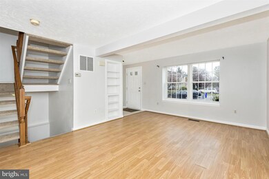 1549 Saint Lawrence Ct, Frederick, MD 21701 - photo 3