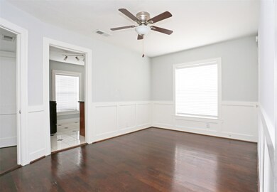 4207 Driscoll St unit 2, Houston, TX 77098 - photo 5