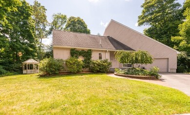 11 Elmhurst Rd, Stoneham, MA 02180 - photo 2