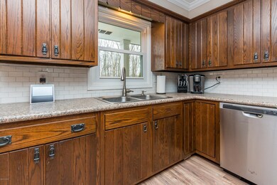 10945 Oakland Dr, Portage, MI 49024 - photo 7