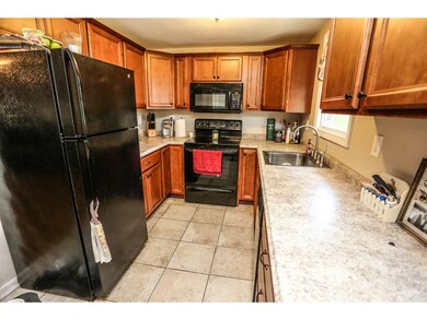 823 Cilley Rd, Manchester, NH 03103 - photo 6