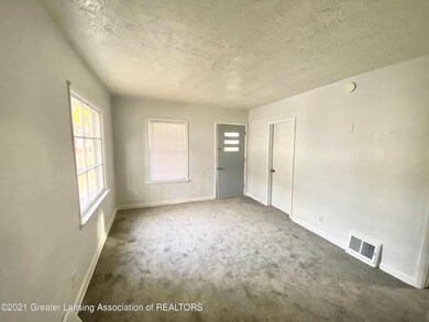 1218 Parkview St, Lansing, MI 48912 - photo 5