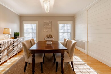 37 Oakmont_Dining Room