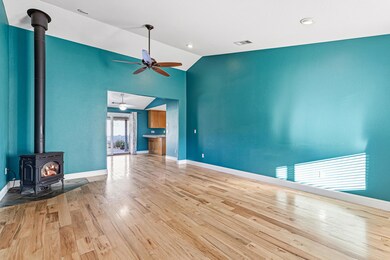 1243 Shafer Ln, Medford, OR 97501 - photo 6