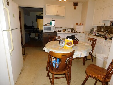 213 Moore Ave, Albany, GA 31705 - photo 5