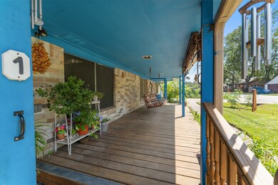 403 Texas St unit 1&2, Tomball, TX 77375 - photo 5