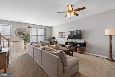 626 Trout Run Ct, Odenton, MD 21113 - photo 6