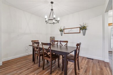 7104 Doubletree Rd NE, Cedar Rapids, IA 52402 - photo 6