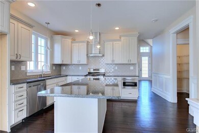 5301 Braddock Ct, Bethlehem, PA 18017 - photo 4