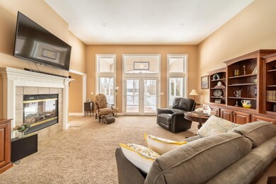 127 Hummingbird Ln--8