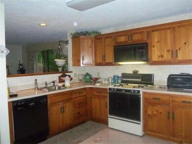 17 Littlefield Ct, Haverhill, MA 01832 - photo 5