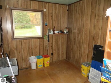 2161 Pointer Rd, West Branch, MI 48661 - photo 6