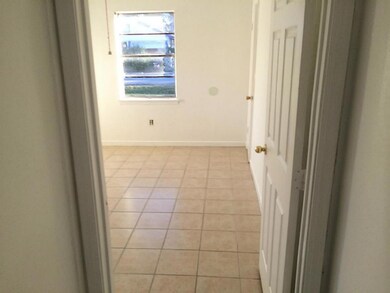 4913 Bostic St, Houston, TX 77016 - photo 5