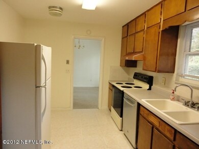 766 Acapulco Rd, Jacksonville, FL 32216 - photo 3