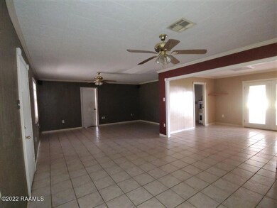 5 Living Room