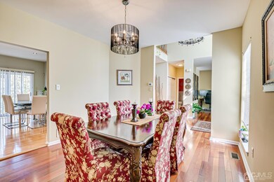 19 Summerfield Blvd, Dayton, NJ 08810 - photo 6