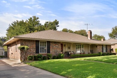 712 Sandlin Dr, Bedford, TX 76021 - photo 4