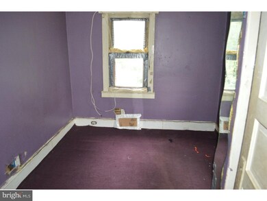 1008 Devault Ave, Paulsboro, NJ 08066 - photo 7