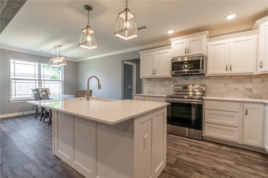 1680 Colonel Bartow Dr, Prairie Grove, AR 72753 - photo 6