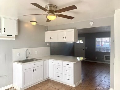 640 N 3rd Ave unit C, Upland, CA 91786 - photo 4