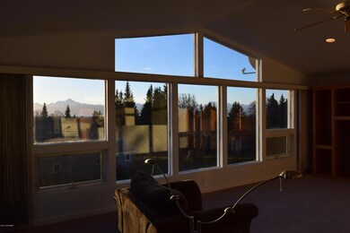 Living Area-Main Level (2)