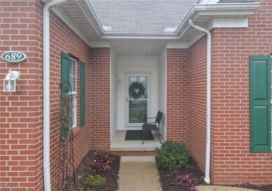 689 Elmwood Point unit 23, Aurora, OH 44202 - photo 3