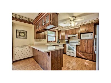 Kitchen. BREAKFAST BAR WITH SEATING FOR 4 OR MORE