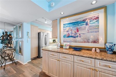 Surfsedge - Park Shore unit 505, Naples, FL 34103 - photo 6